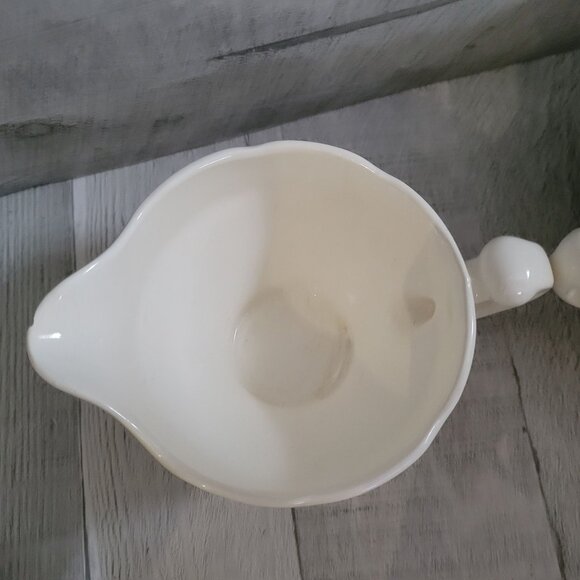 Vintage Creamer & Sugar Bowl Set With Autumn Leaf Design - Picture 4 of 5